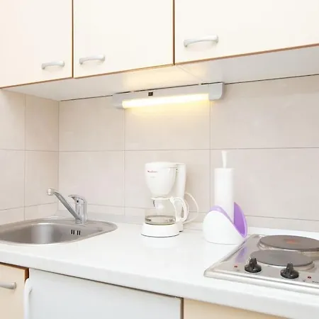 15241c Stari Grad (Hvar)